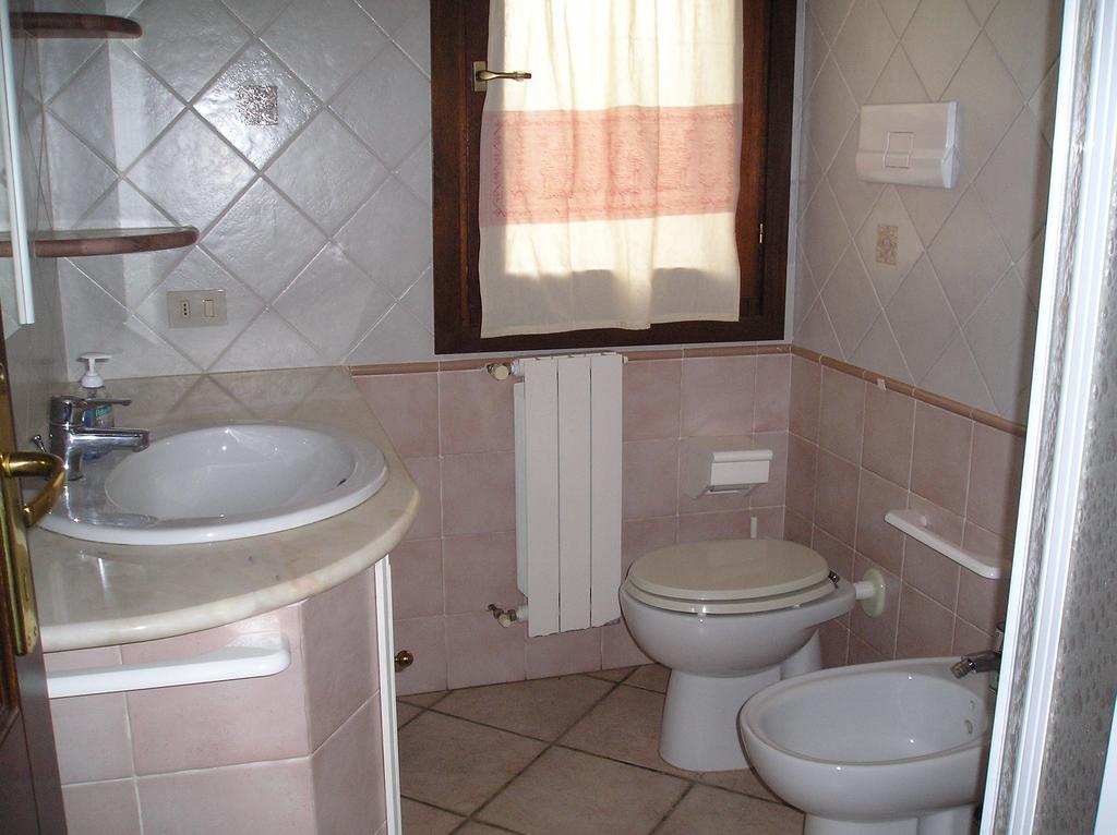 Villa Maestrale Olbia Bilik gambar